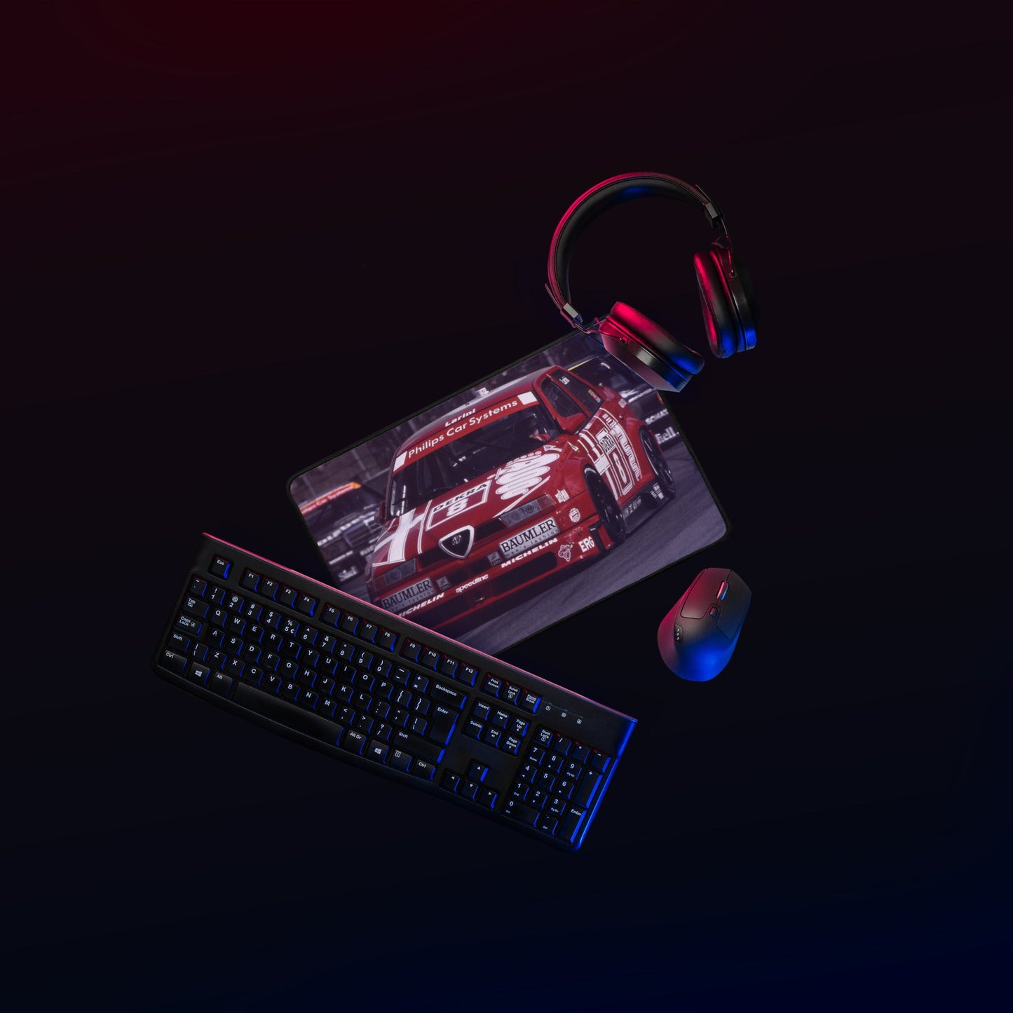 Tappetino da scrivania Alfa Romeo 155 V6 per gaming e lavoro - Design elegante per fan del motorsport